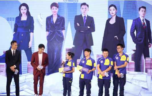 《在远方》姚远另辟门路搞定航运大单，再现快递行业生长过程