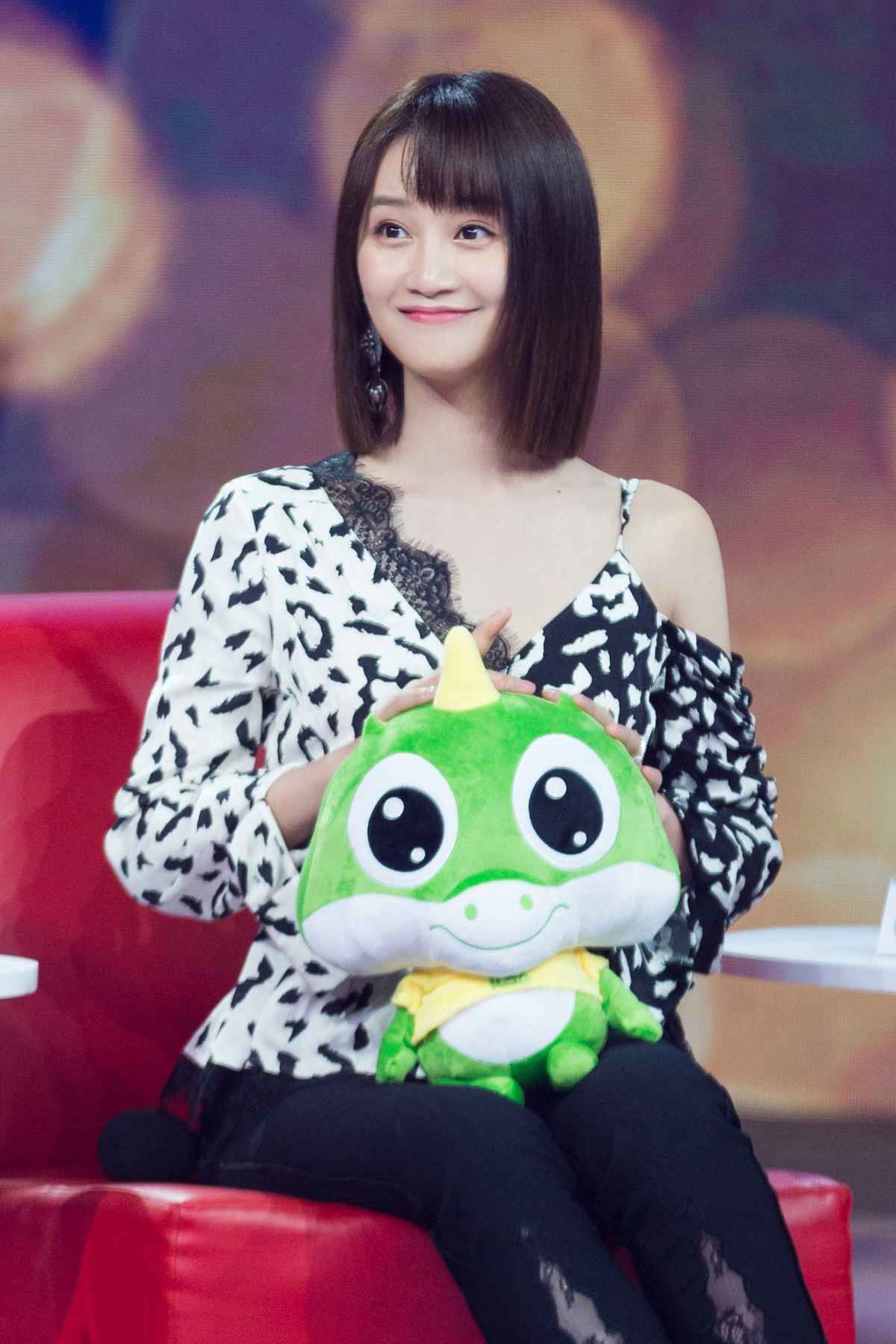 蓝盈莹《时间都知道》热播 重获新生勇敢追爱了局引揣摩