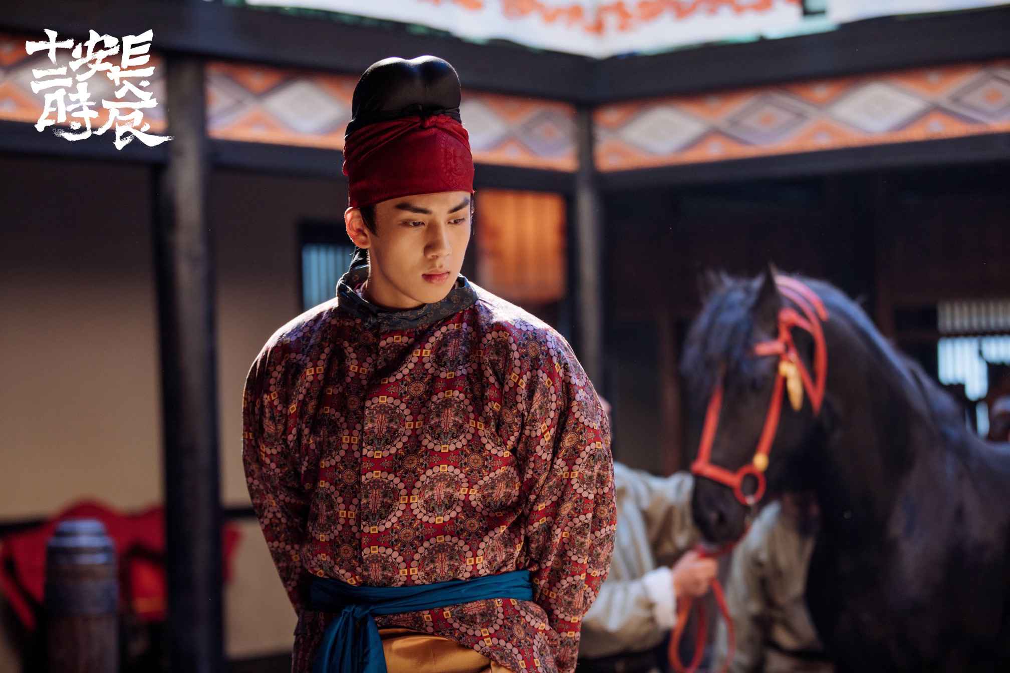 《长安十二时辰》热播举办时 葛兆恩首演古装获好评