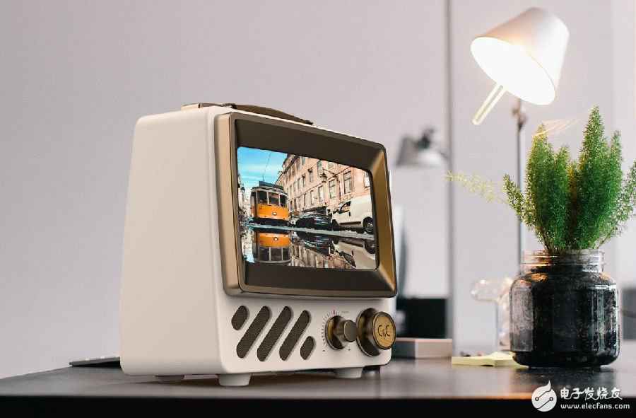 长虹CC潮TV和猫王收音机的复古家产美学 谁更胜一筹