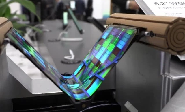 TCL家电业务转型智能 京东方改装出产线为新iPhone做筹备