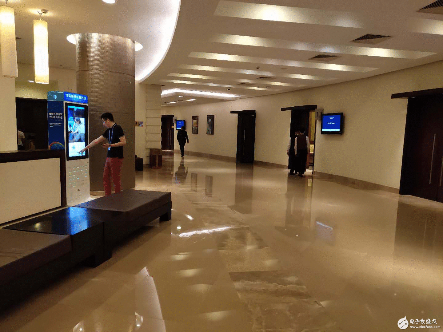 来电共享充电宝联袂“博鳌通”持续三年处事博鳌亚洲论坛