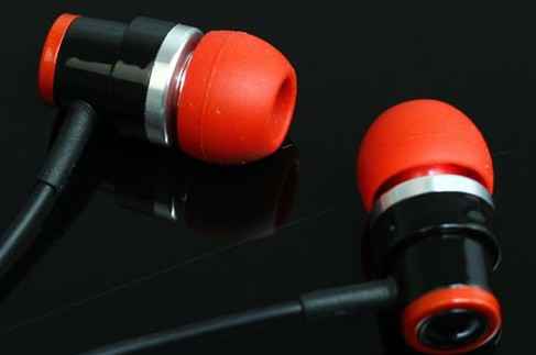 实时热点:耳机PR3002和PR300比拟测评 浅谈耳机选取原则