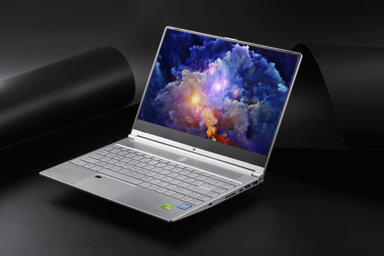 头条:机器革命品牌日 高机能S1轻薄本的规范