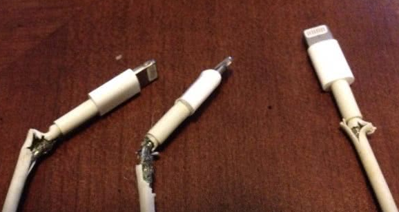 头条:欧盟罚谷歌50亿美元之后把方针瞄准更有钱的苹果