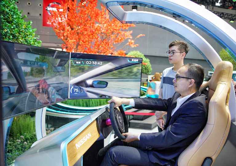 广州车展迎来首个专业公家日 粤车企智能化成就受存眷