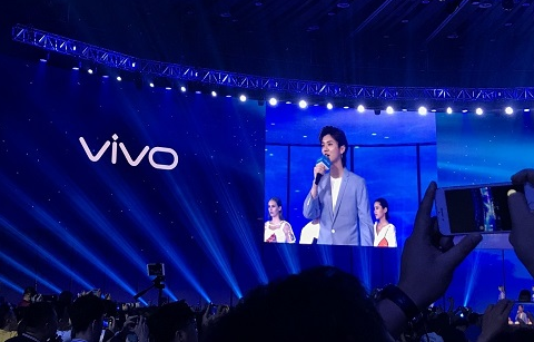讯飞赋能vivo X23 与鹿晗一起发明科技之美