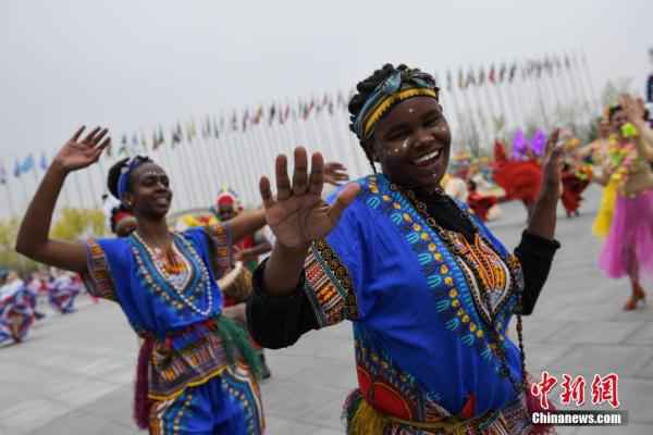  北京世园会正式对公家开放