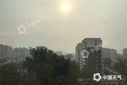  北京本日雷阵雨大风扰出行 下周热意足最高温或达32℃