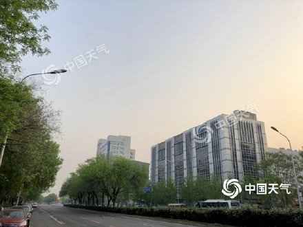  暖意回归！北京本日最高温26℃ 周三再现降雨降温