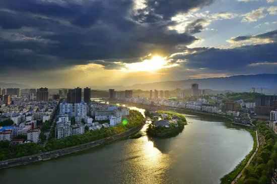  广元大数据财富园（川北云计较大数据中心项目一期）正式启动建树