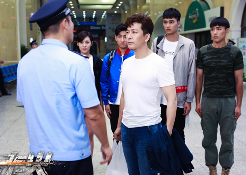 于毅《走火》收官 完美诠释心中抵牾与纠结