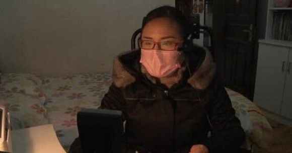 云买菜、直播讲课、长途问讯……科技助力“宅”抗疫