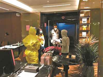 【防控新型冠状病毒】广东广州：断绝期满后，俄罗斯女人主动申请做翻译