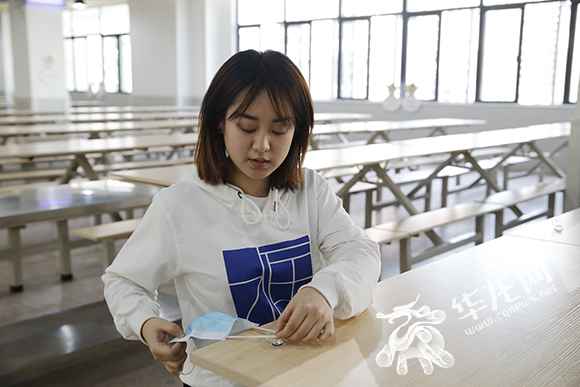 视频|开学在即，学校筹备好了吗？记者现场打探两所学校