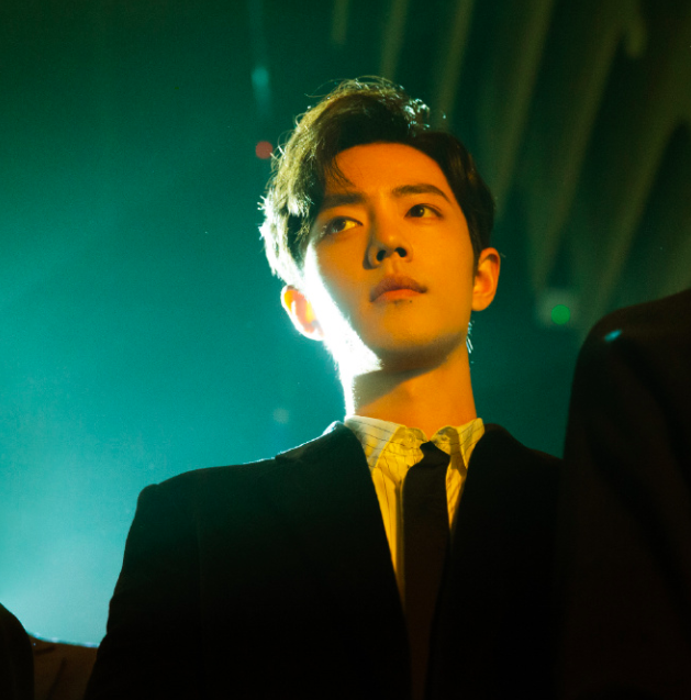 肖战视频专访回应争议：真诚地跟他们说一声对不起