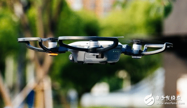 大疆Spark得到固件更新：智能跟拍晋升至4K判别率 画质改进明明