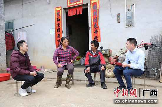 脱贫攻坚战线上的90后“宿将”