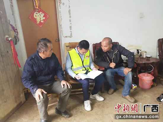 脱贫攻坚战线上的90后“宿将”