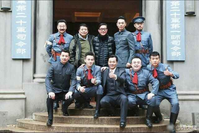 叶挺孙子批《建军大业》:一堆小鲜肉腿都站不直女里女气