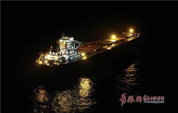 壮观！20.6万吨大型散货船“青岛号”航行试验