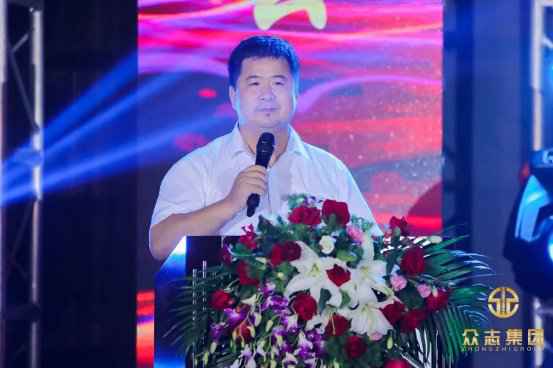 众志有爱助力青少年生长暨慰问抗疫一线英雄慈善勾当取得圆满乐成