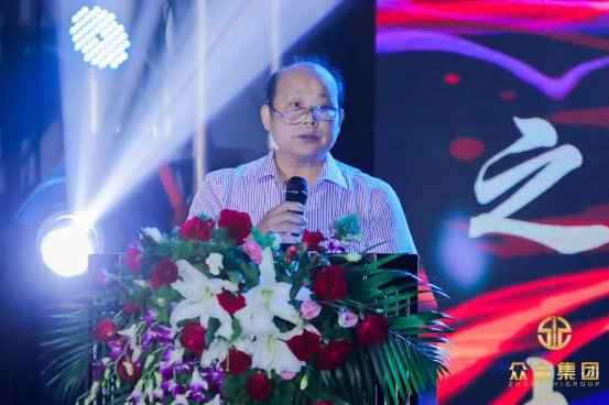 众志有爱助力青少年生长暨慰问抗疫一线英雄慈善勾当取得圆满乐成