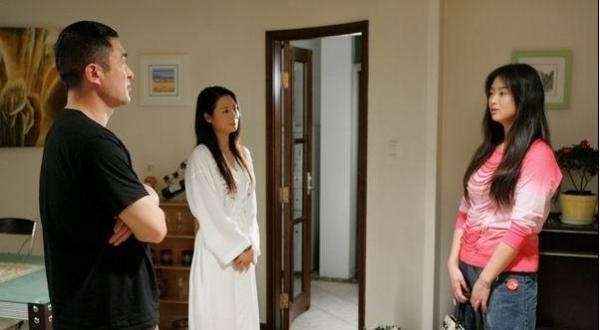 蒋欣早年跑龙套照片曝光 搁此刻没剧组敢要