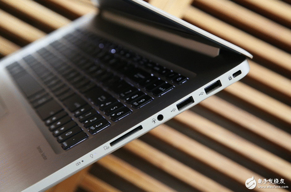 华硕航行碉堡NX580VD怎么样？航行碉堡NX580VD开箱图赏：沉稳又有科技感