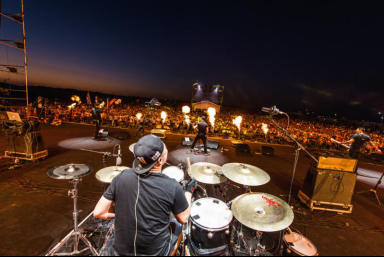 当表演行业停滞，这个海内鼻祖级金属乐队想要做点新的实验