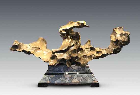 做个名副其“石”的人——访奇石保藏家齐西零