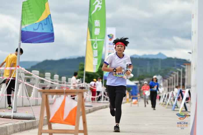 【一线实践】广东举行疫情以来首场省级体育赛事 “体育+扶贫”助力村子振兴