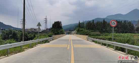 广西融水二级路助力财富成长 发动公众致富