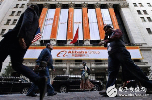 美国背后捅刀 银联连系苹果付出反抗付出宝和微信付出有失大义 依然挡不住马云进军全球化