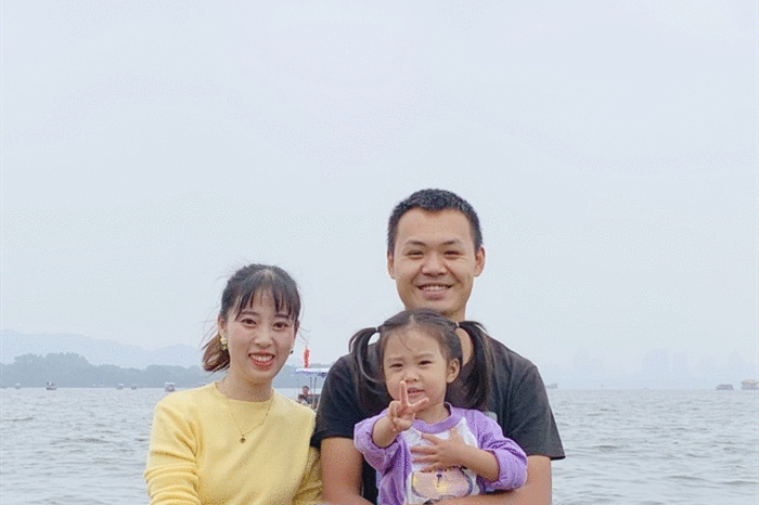 旌德：90后大水中抢修电力登上央媒