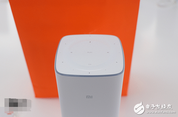小米首款人工智能音箱怎么样？小米智能音箱小爱同学现场图赏