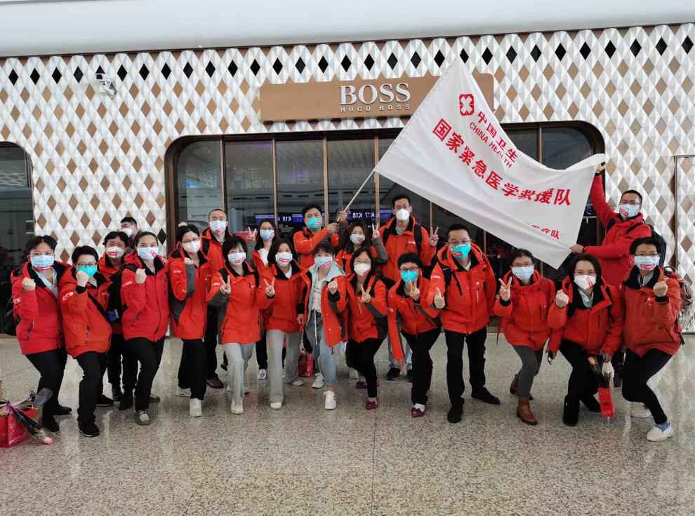 【身边的打动】一名佛山援湖北护士的心途经程