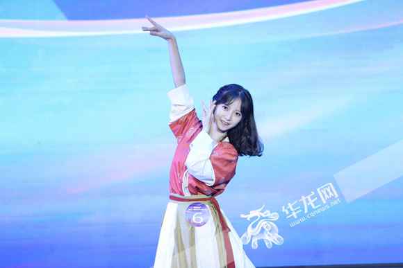 视频|00后玩转直播带货 他们在重庆第二届青年网络主播大赛上C位“出道”