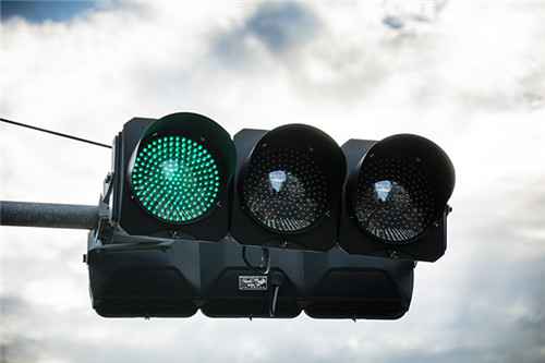  堵堵堵为什么不能让绿灯时间长一点？大数据还能这样玩