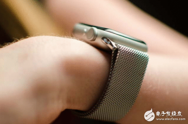 价值远低于Apple Watch的Fitbit Blaze智妙手表 用什么来打败Apple Watch？