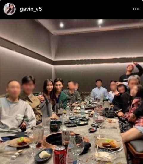 金佳彬亲姐姐否定妹妹与T.O.P据说:睡衣我买的,T.O.P粉丝们买一样的穿就可以了