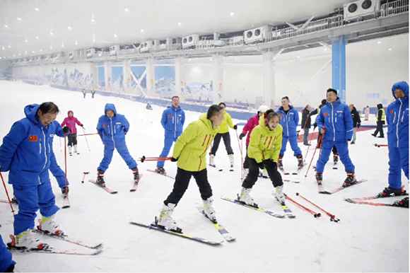 共克时艰 公益品宣|徒步、泡温泉、挑战极限……五一还可以这样玩
