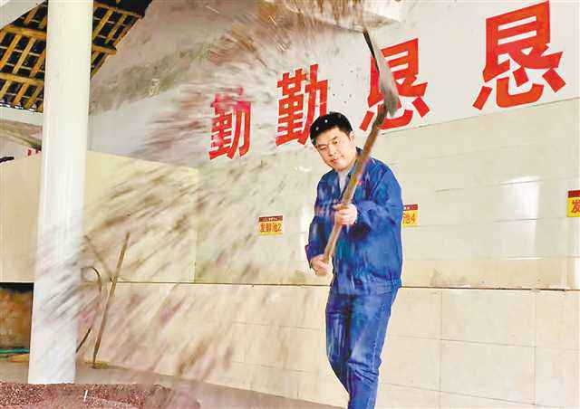 芳华在脱贫攻坚一线绽放 ——记4位巴渝青年的“乡土芳华”