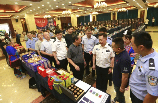 这场30万人在线的三江直播你看了吗？