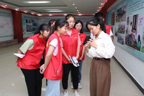 本报学生记者探访王家坝精神