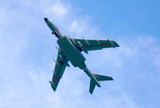 外媒：解放军进行大局限登岸演习 告诫美勿过问干与南海