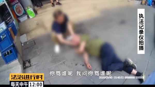  北京东城：醉酒男人殴打民警，已被刑拘