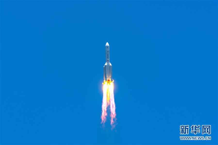 我国首次火星探测任务“天问一号”探测器乐成发射