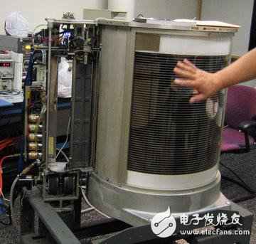 6年被颠覆：机器硬盘比拟于固态硬盘的优势或者只剩下容量和曾经带来的存储意义