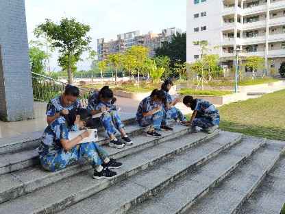 希沃易教室助力学生自主进修与探究